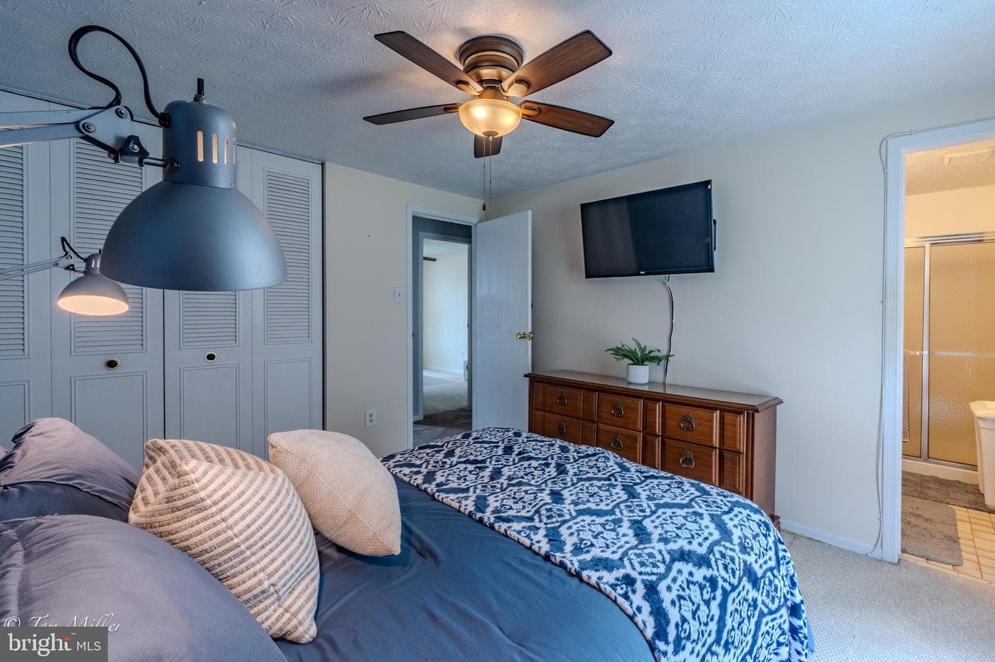 8802 Golden Tree Lane photo 12