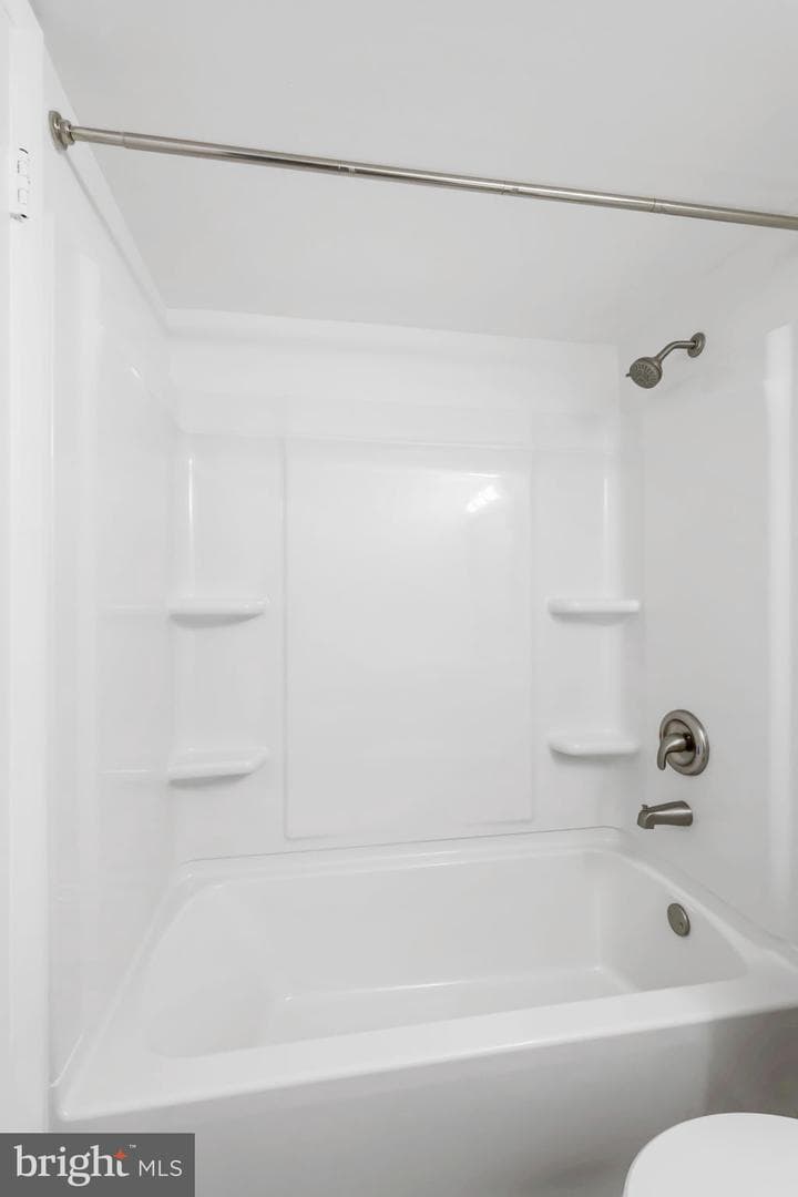 1104 Lisadale Circle #1d photo 23