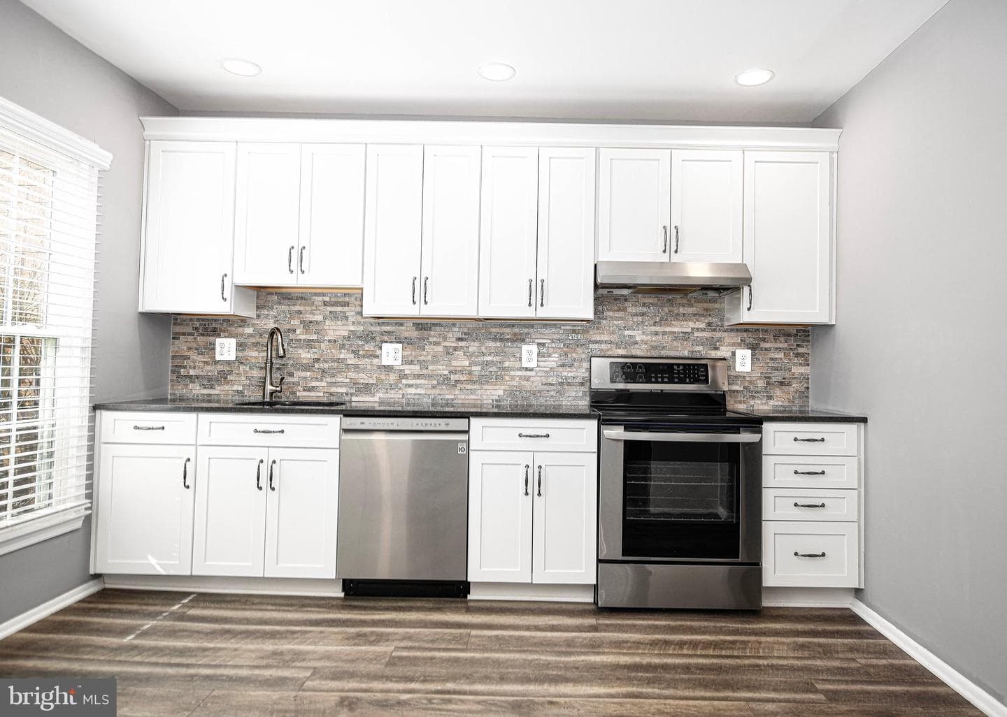 2220 Wonderview Road photo 20