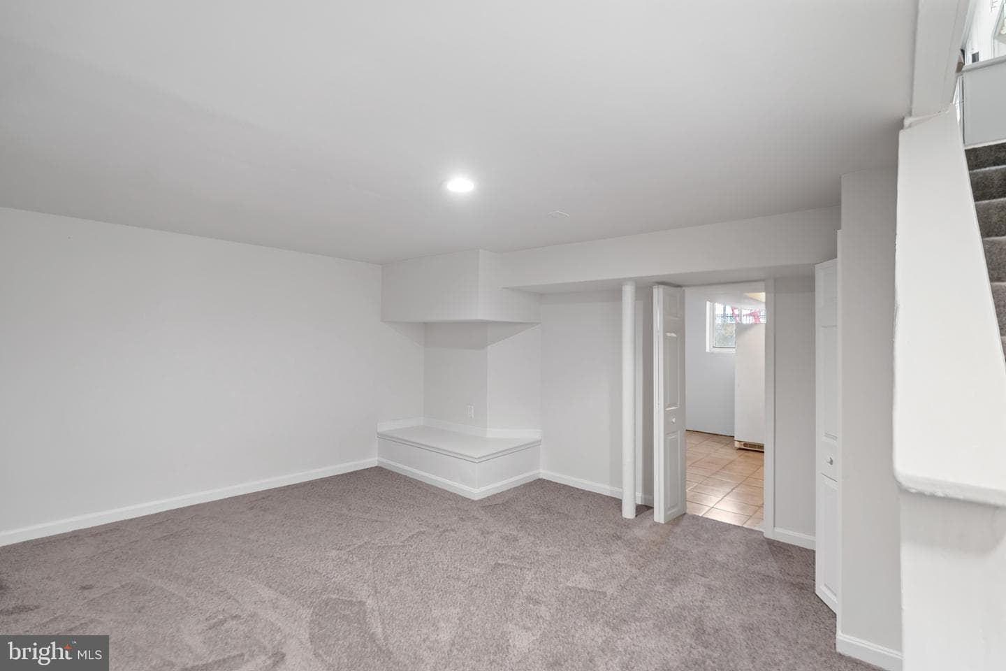 2782 Moorgate Road photo 22