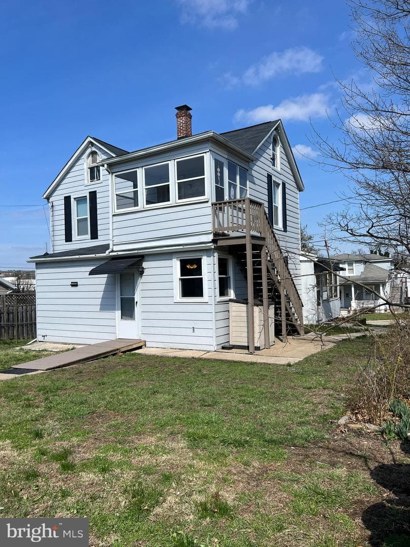 35 Elizabeth Avenue photo 19