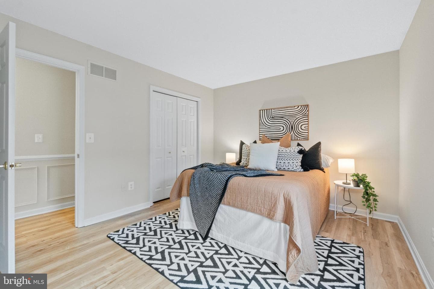 311 Greyhound Road photo 20