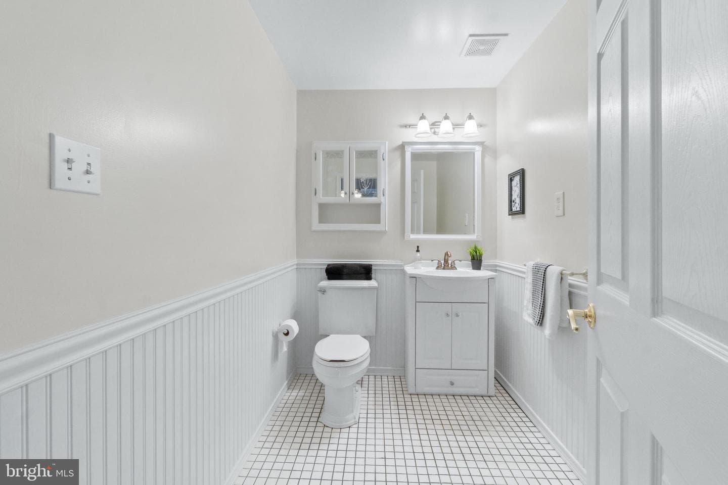 311 Greyhound Road photo 31