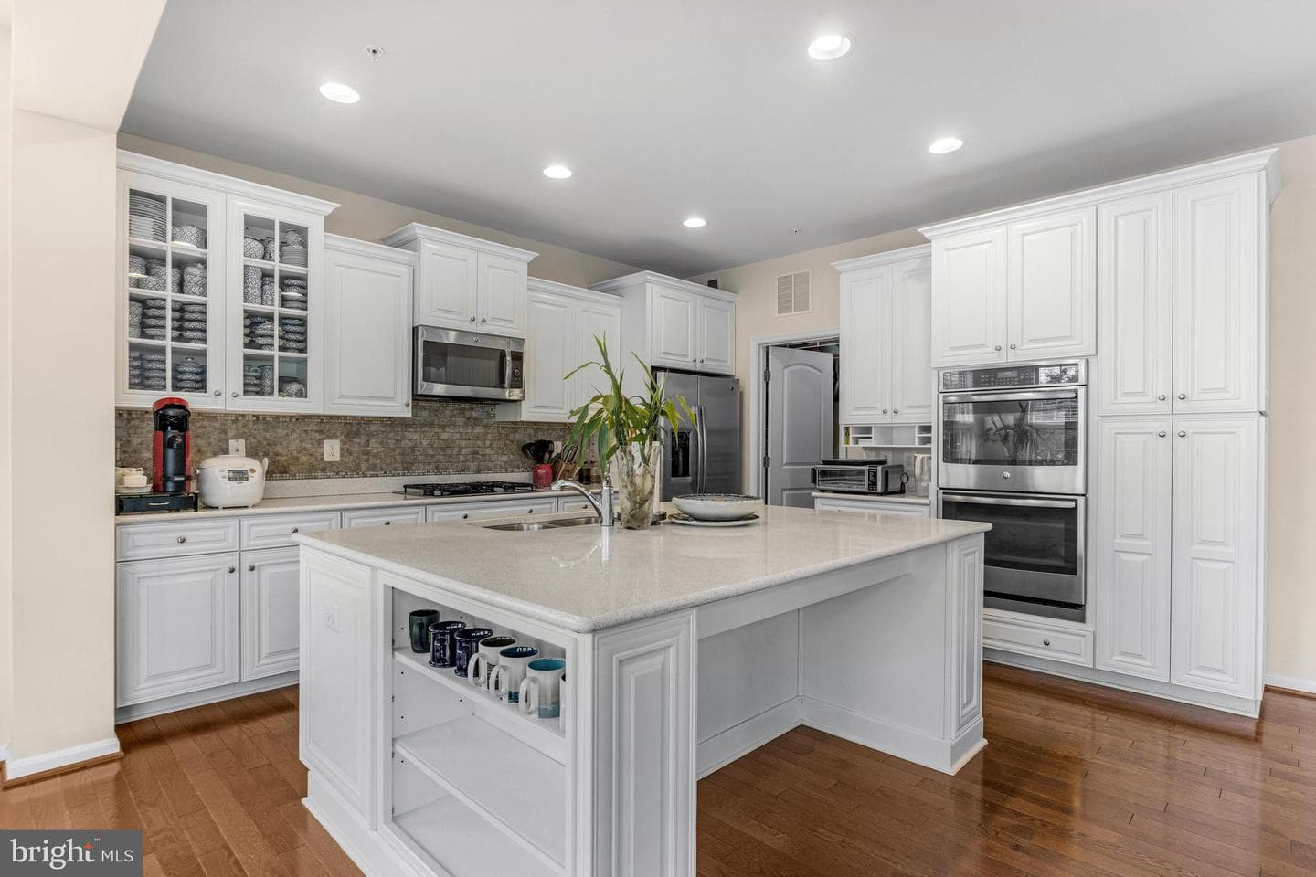 4413 Pensel Road photo 7