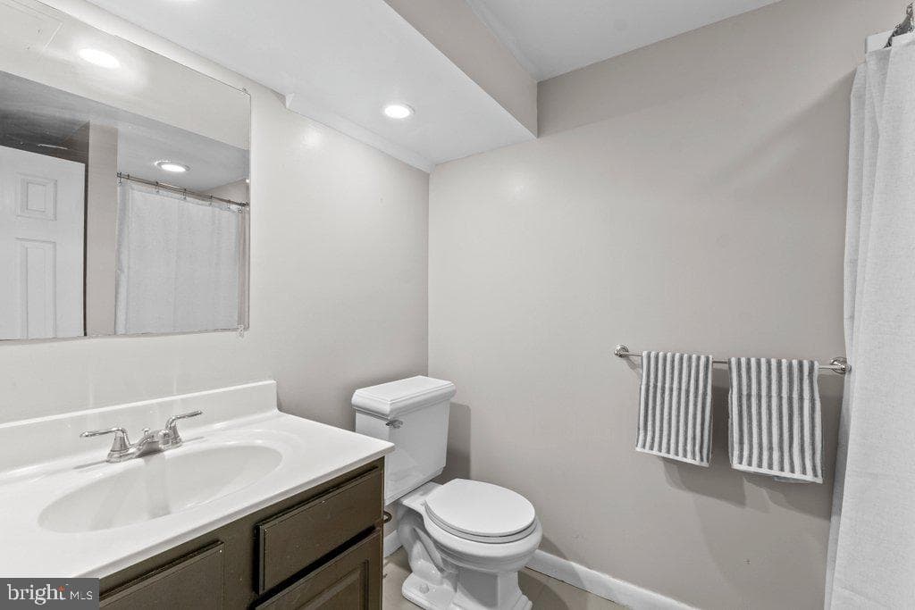 1551 Putty Hill Avenue photo 29
