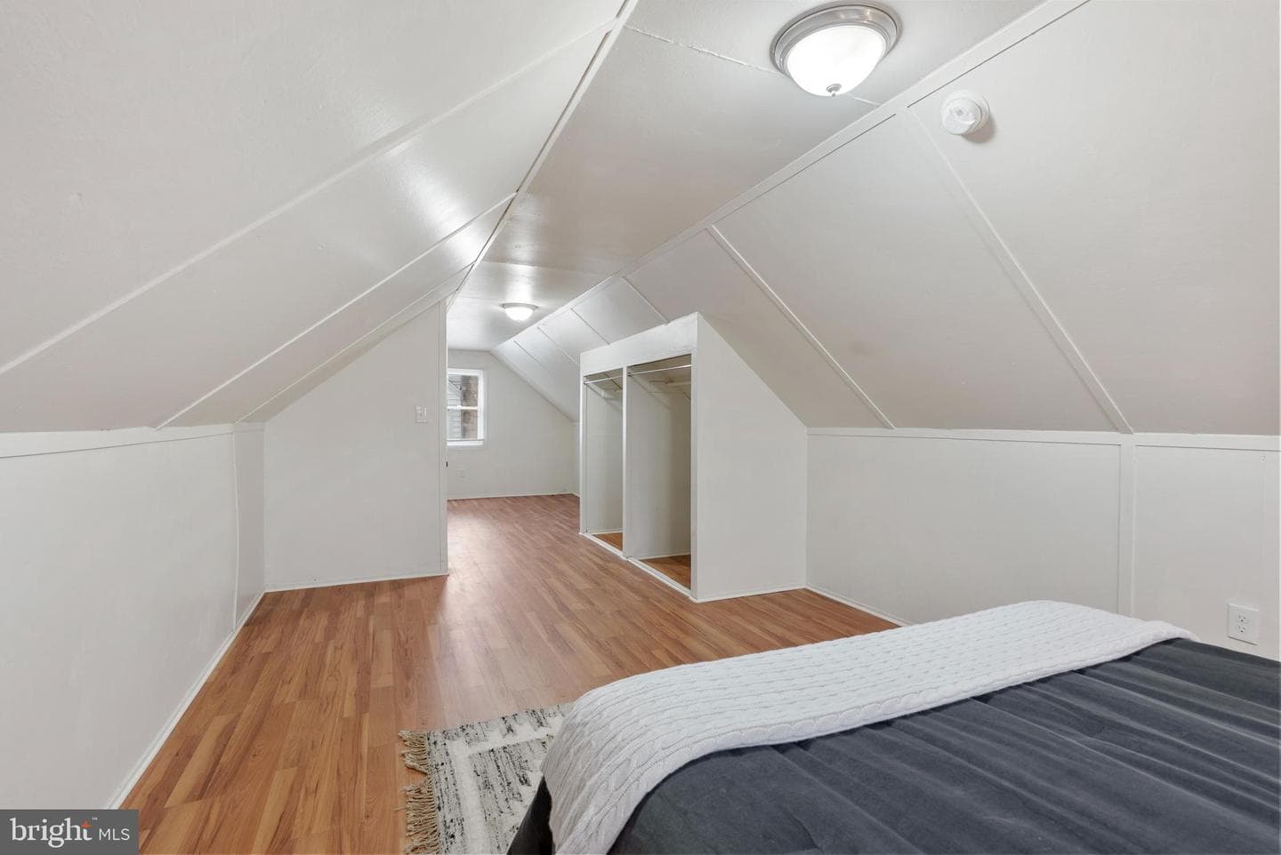 8504 James Avenue photo 23