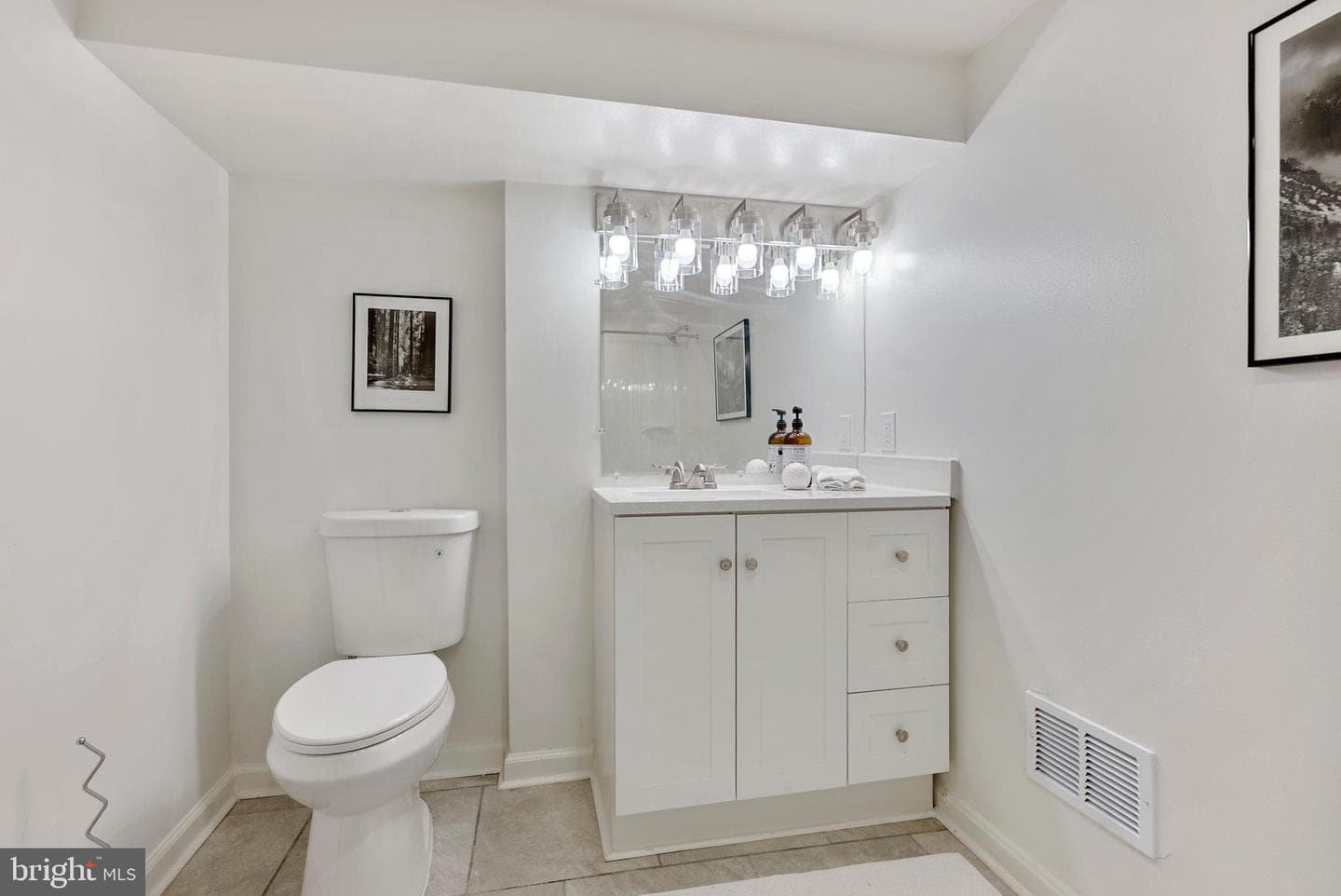 8504 James Avenue photo 34