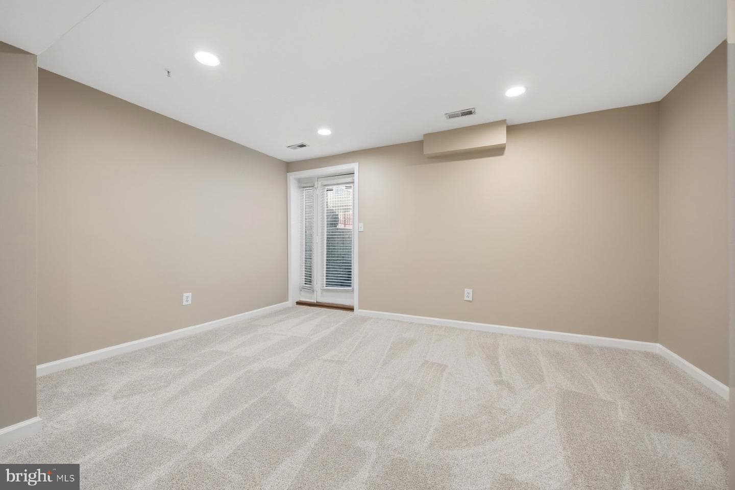 4705 Wainwright Circle photo 23
