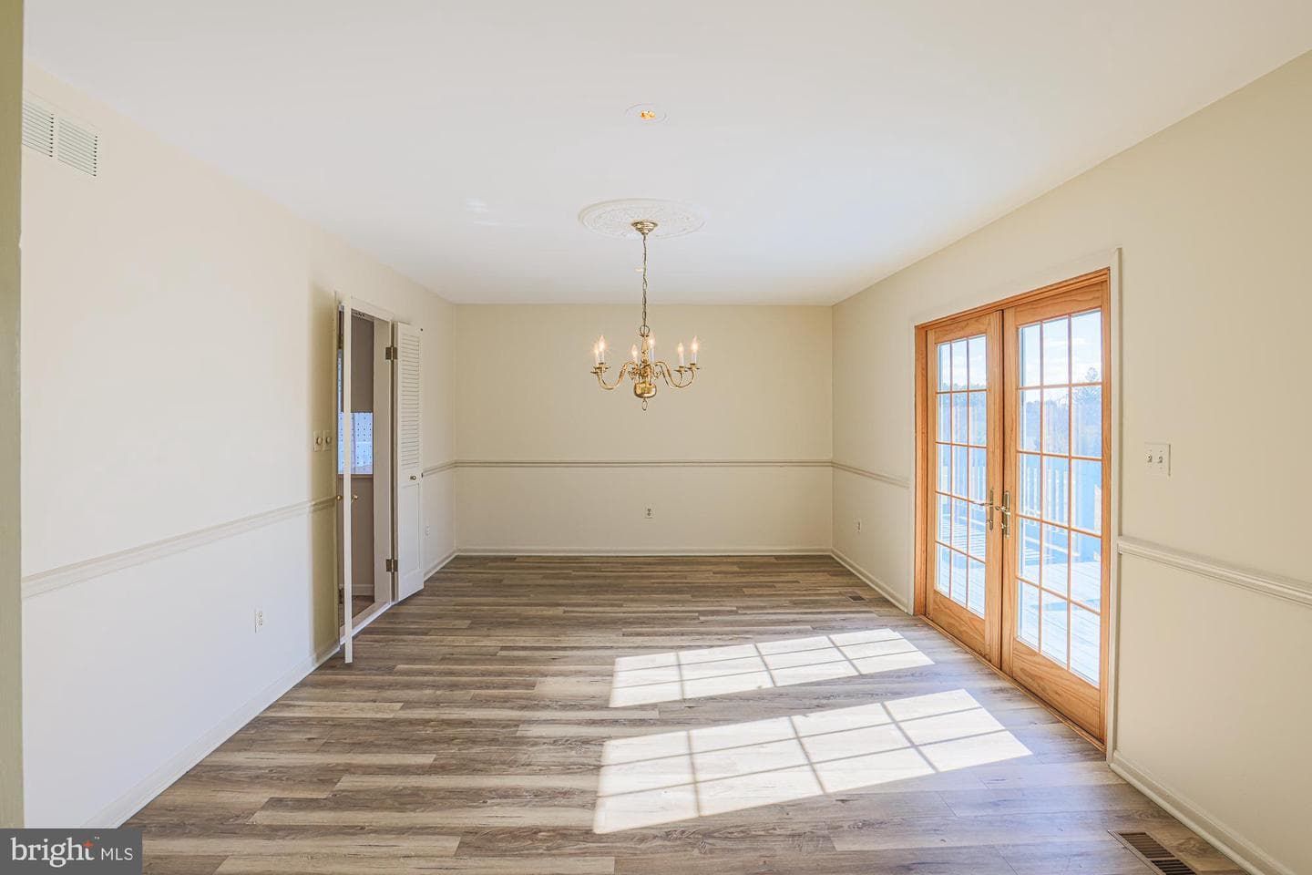 14005 Foxland Road photo 25