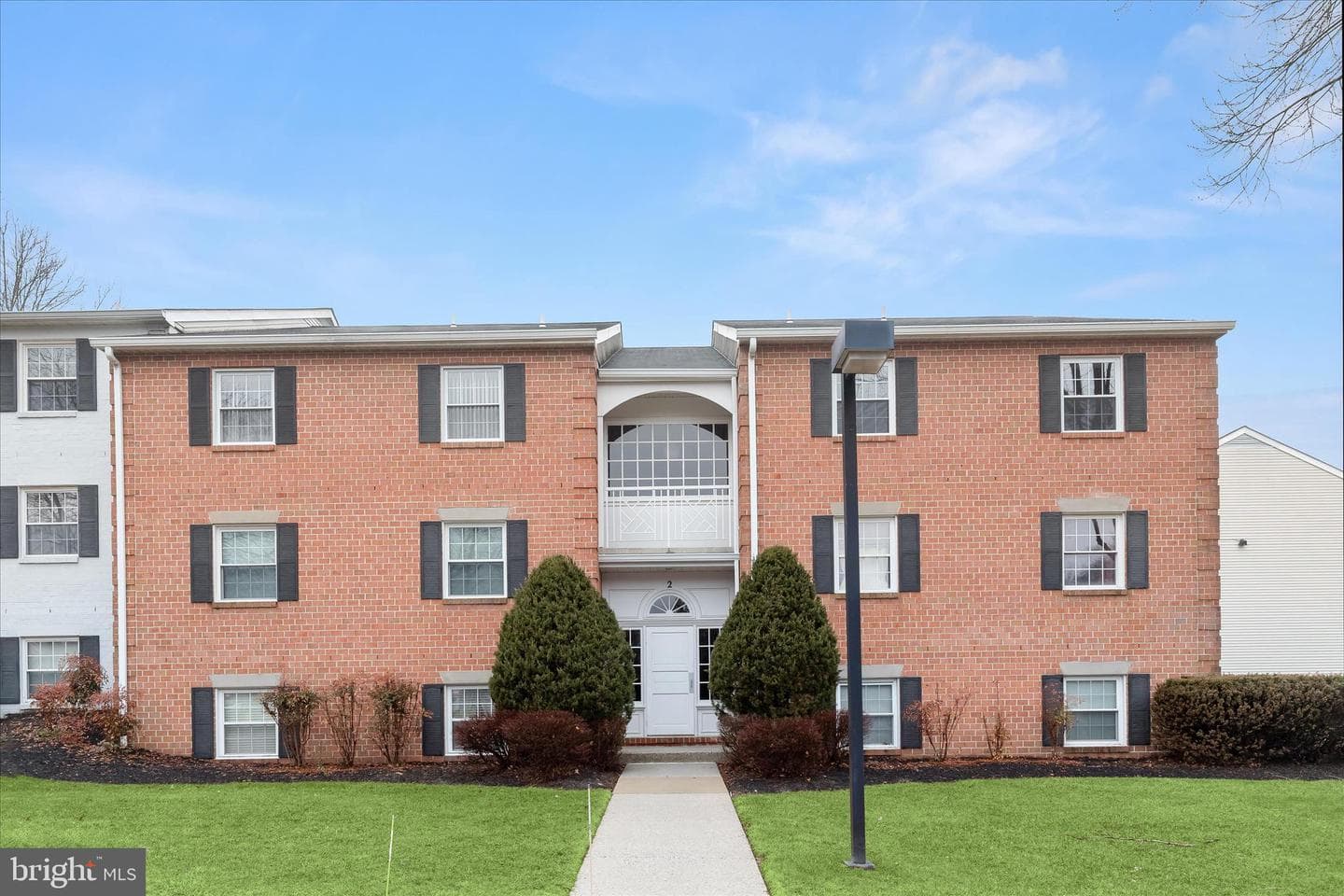 2 Elphin Court #302