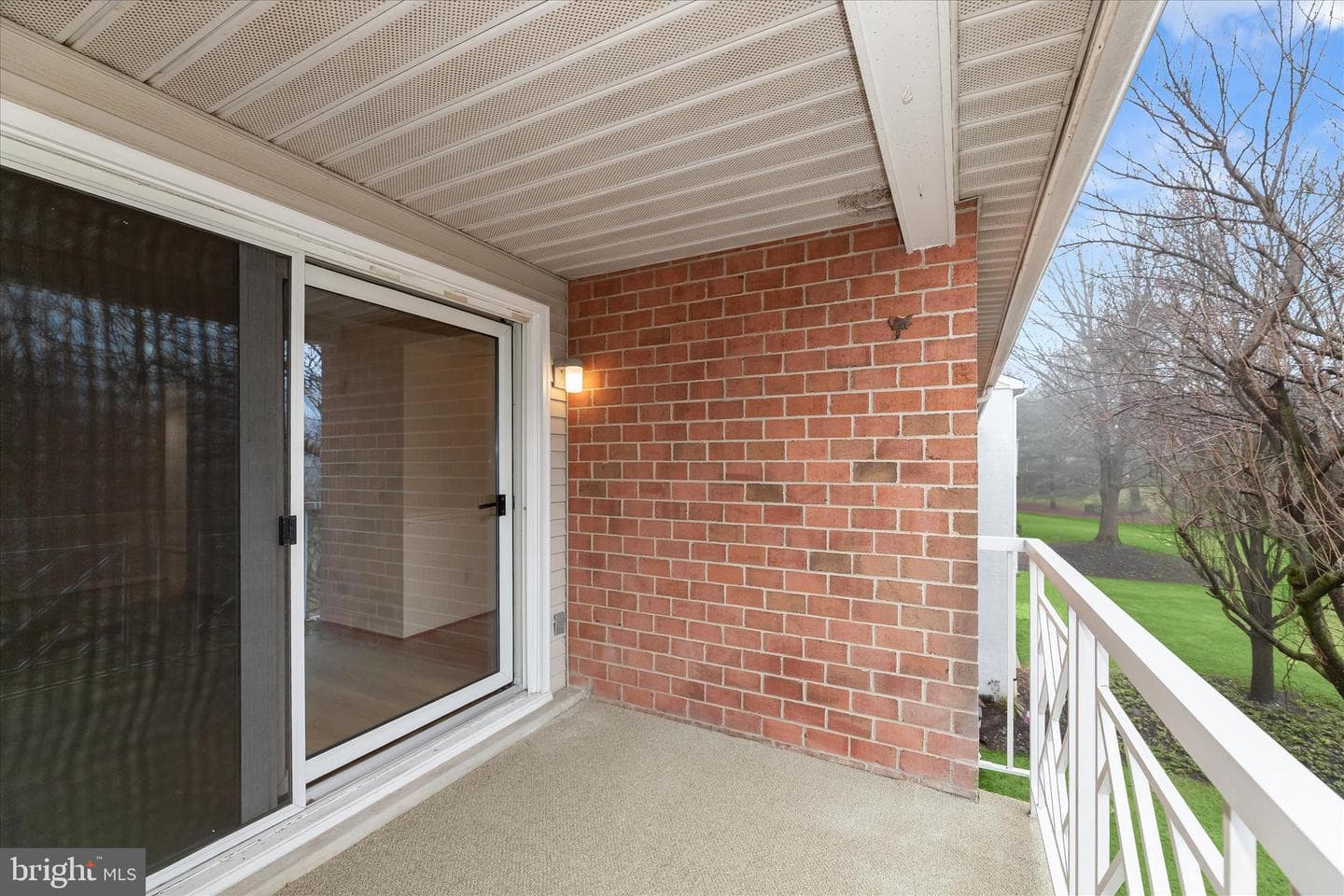 2 Elphin Court #302 photo 8