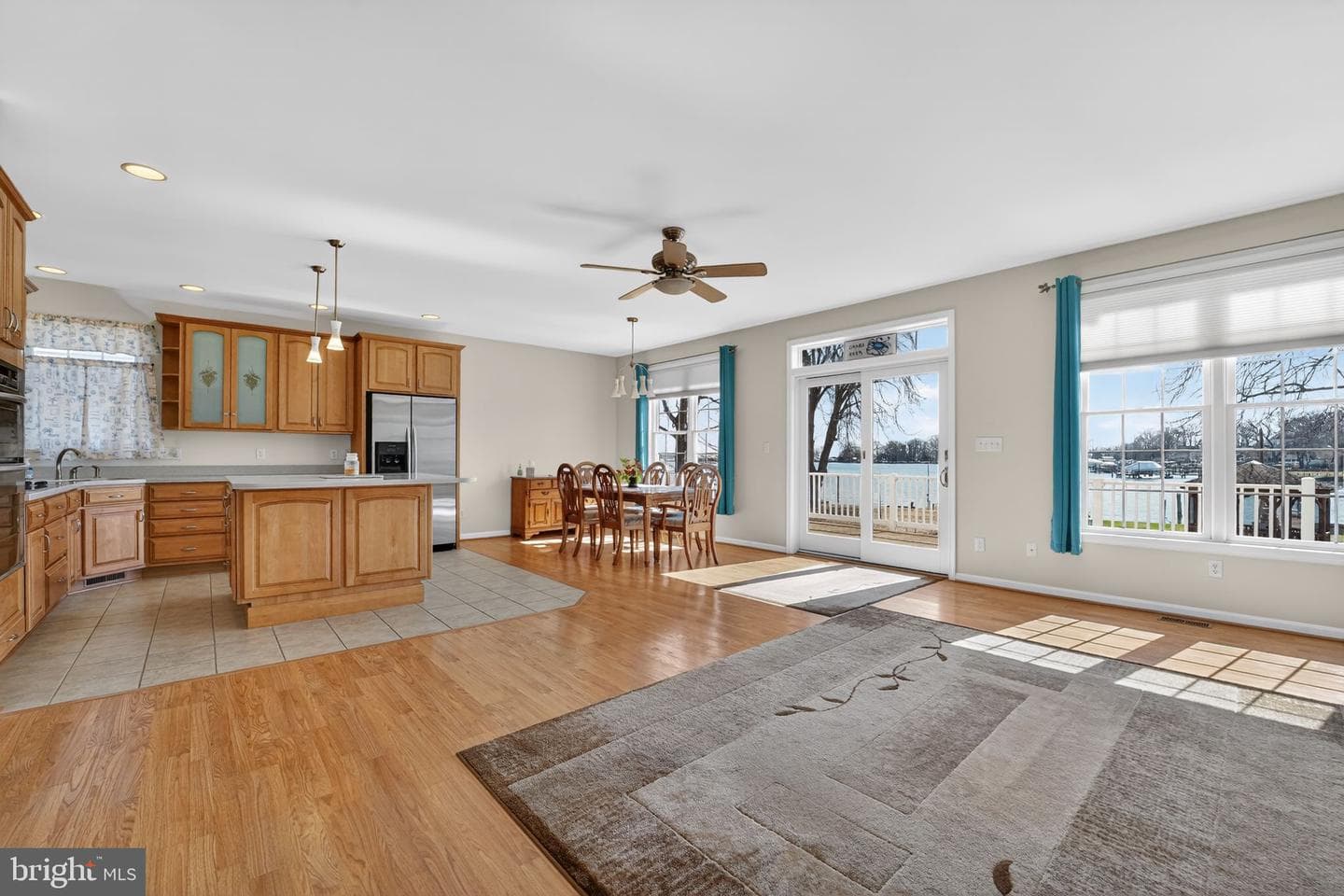 1347 S Seneca Road photo 17