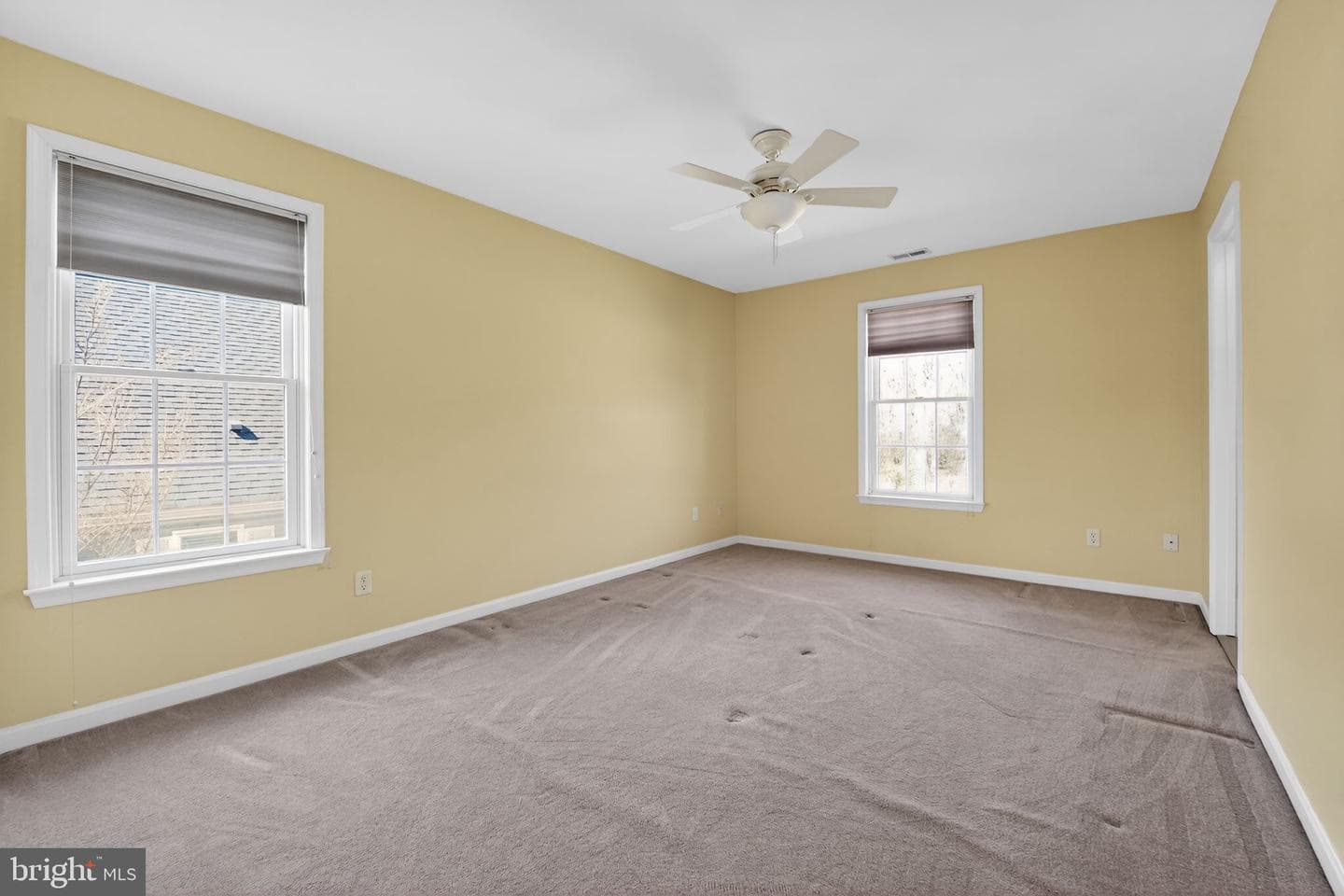 1347 S Seneca Road photo 27
