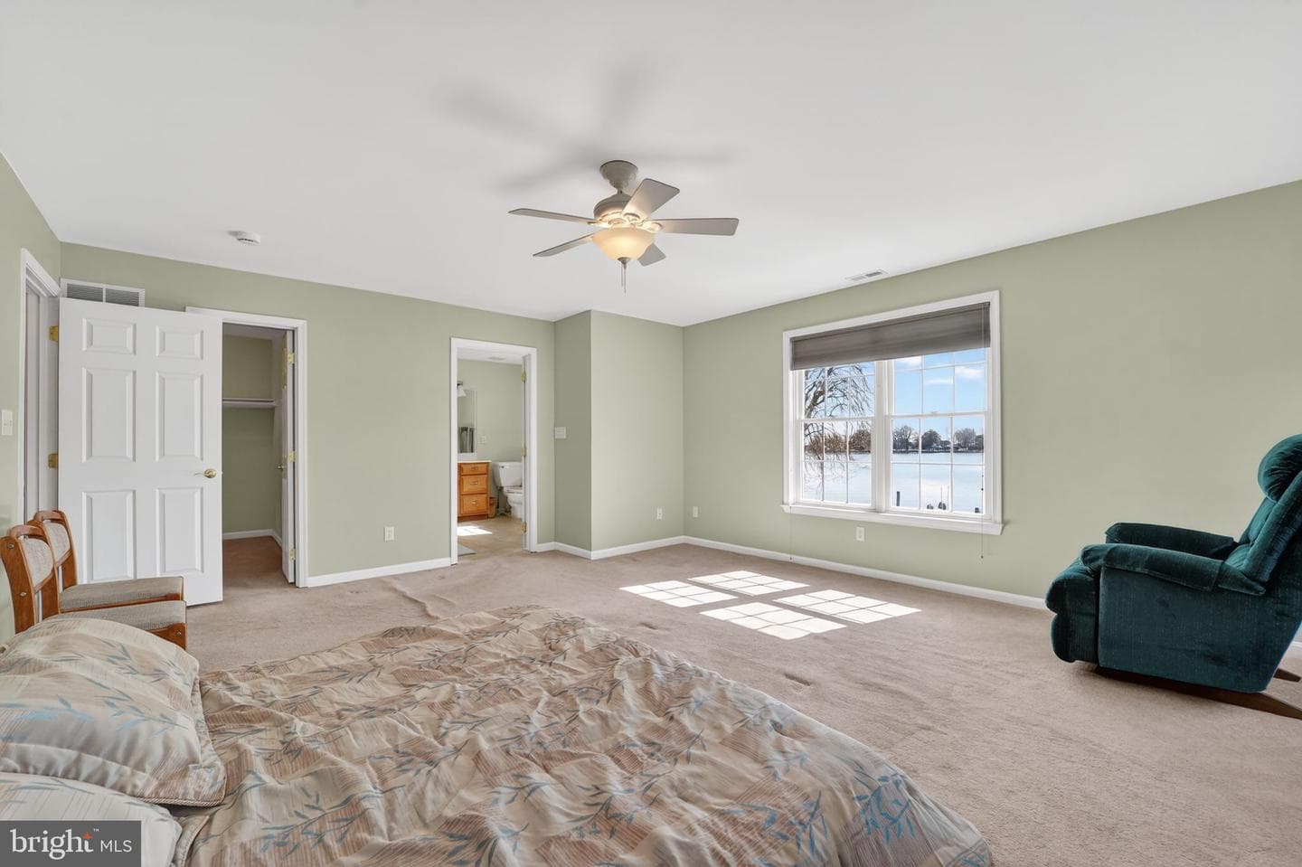 1347 S Seneca Road photo 28