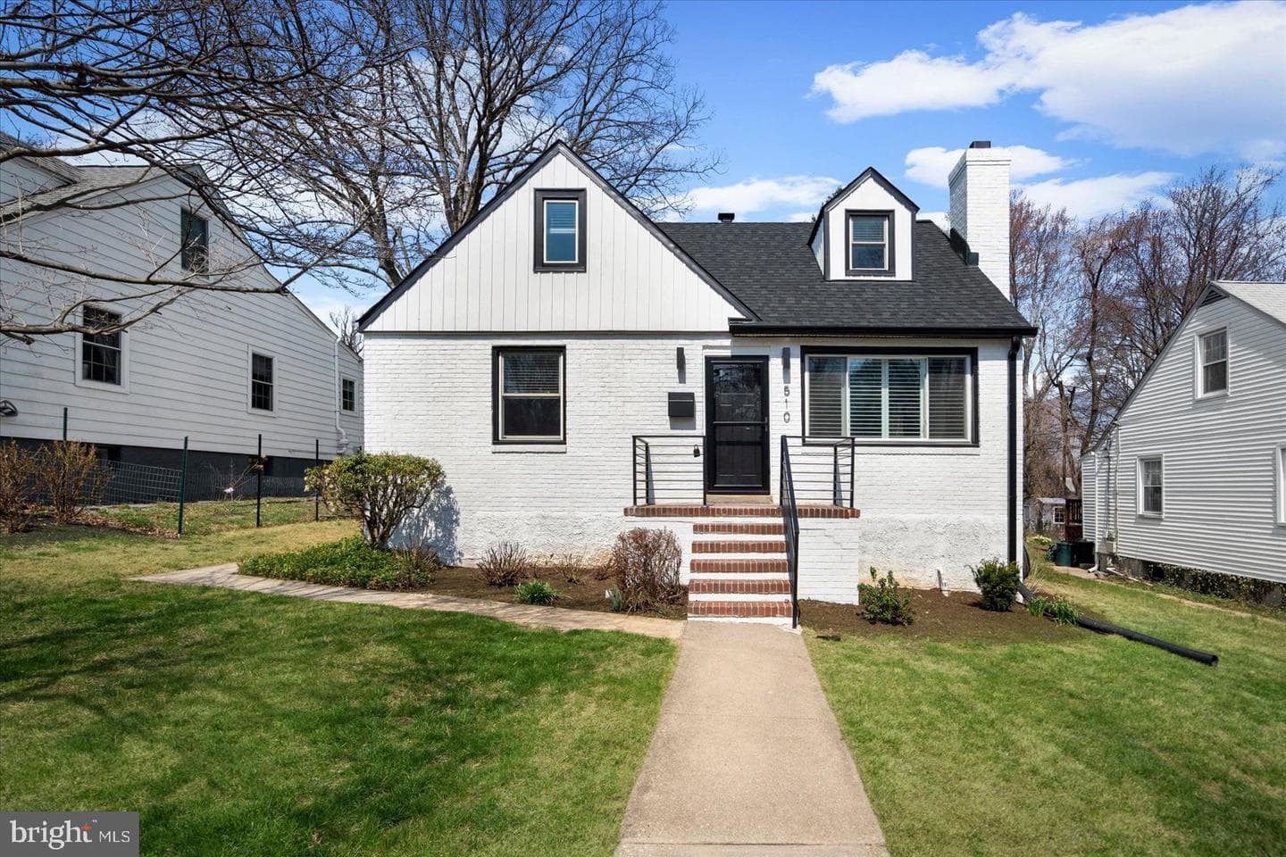 510 Overcrest Road photo 4