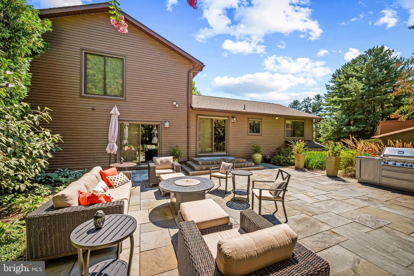 12128 Velvet Hill Drive photo 21
