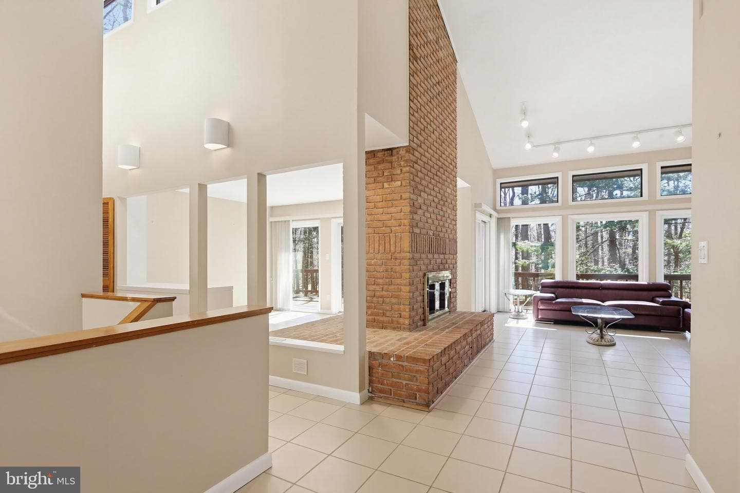 4 Chellis Court photo 5