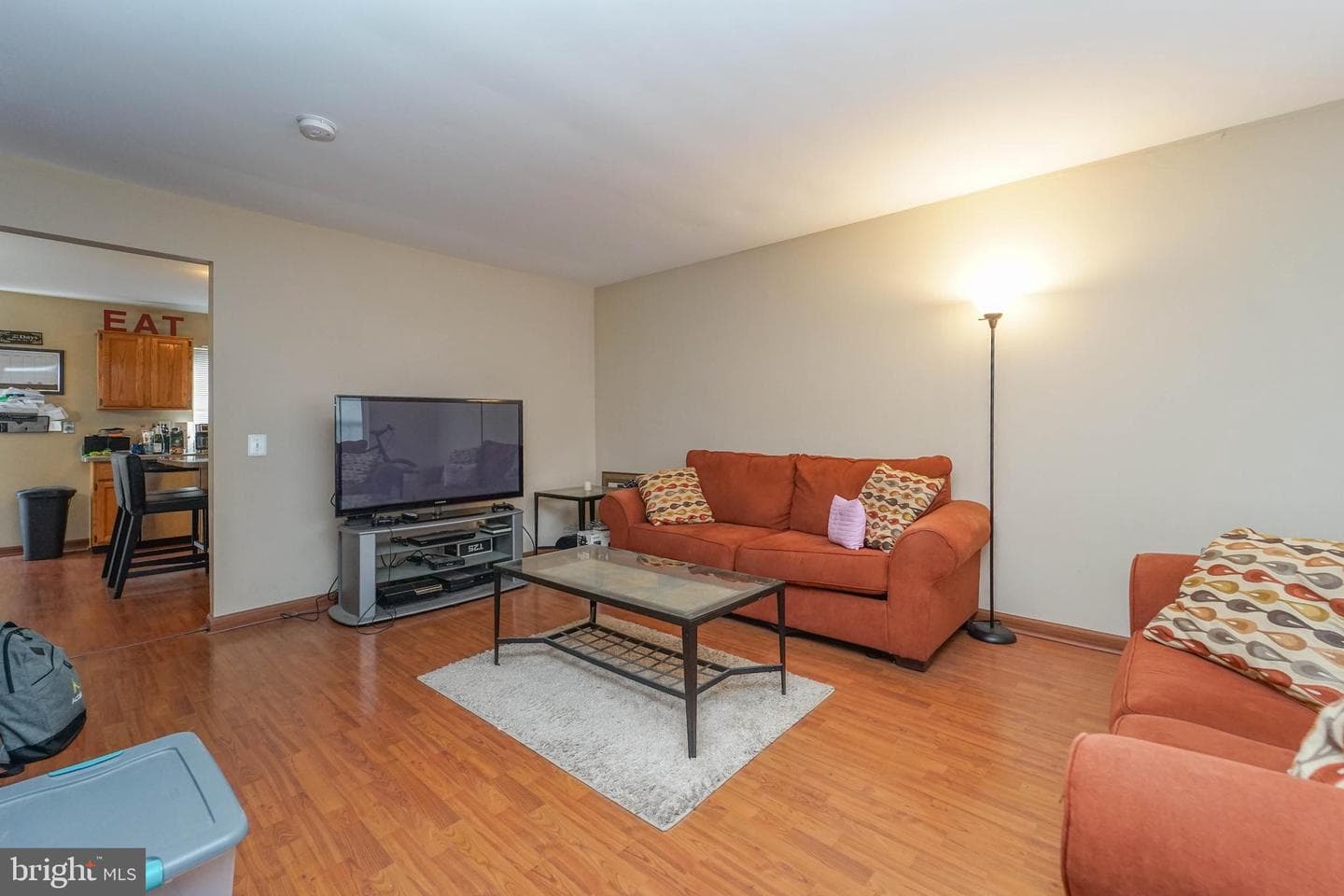 23 Woodhollow Court photo 2