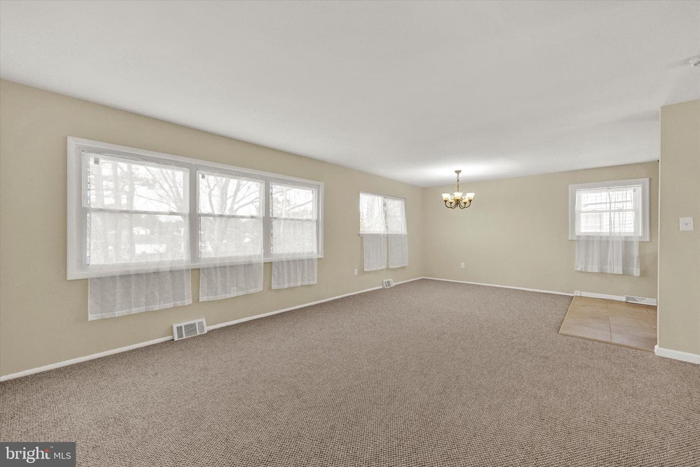 6 Staley Court photo 4