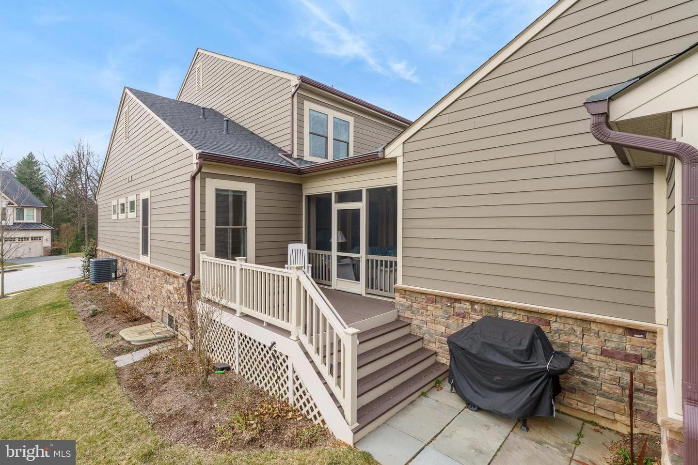6926 Summit Circle photo 40