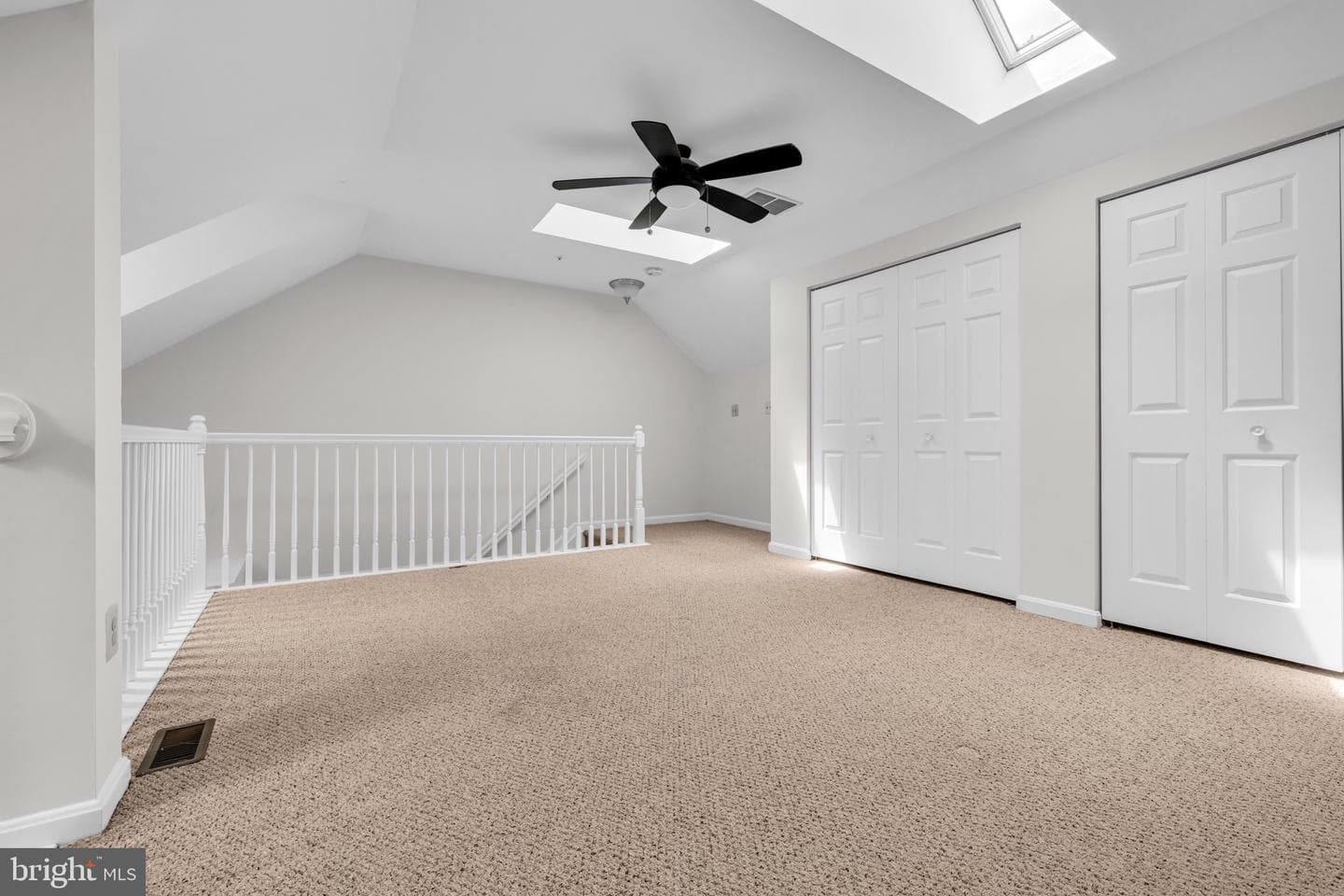 4816 Wainwright photo 43