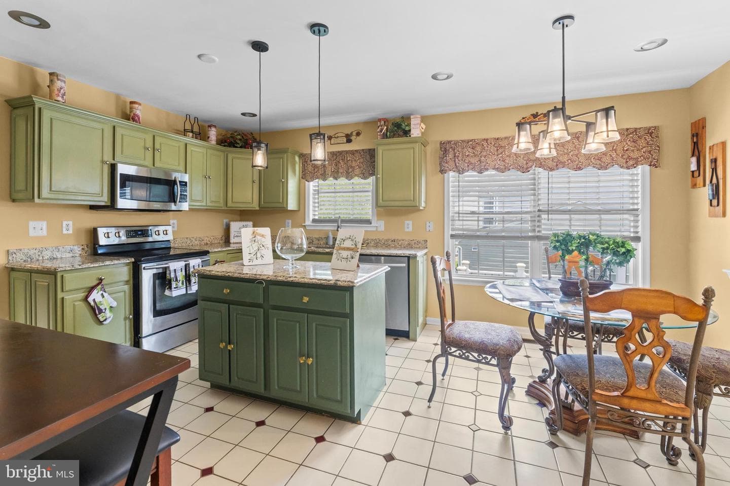 4023 Paige View Road photo 9