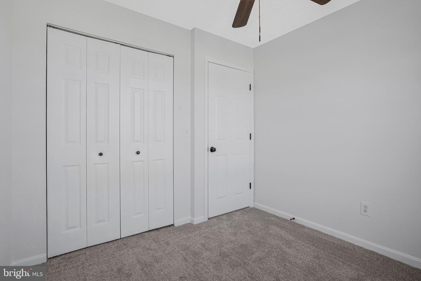 1 Bellhurst Way photo 36