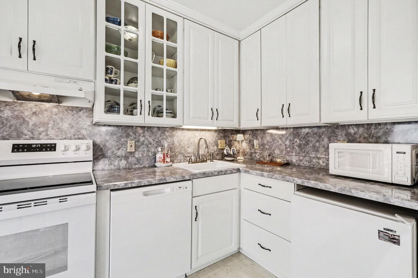 7227 Waldman Avenue photo 11