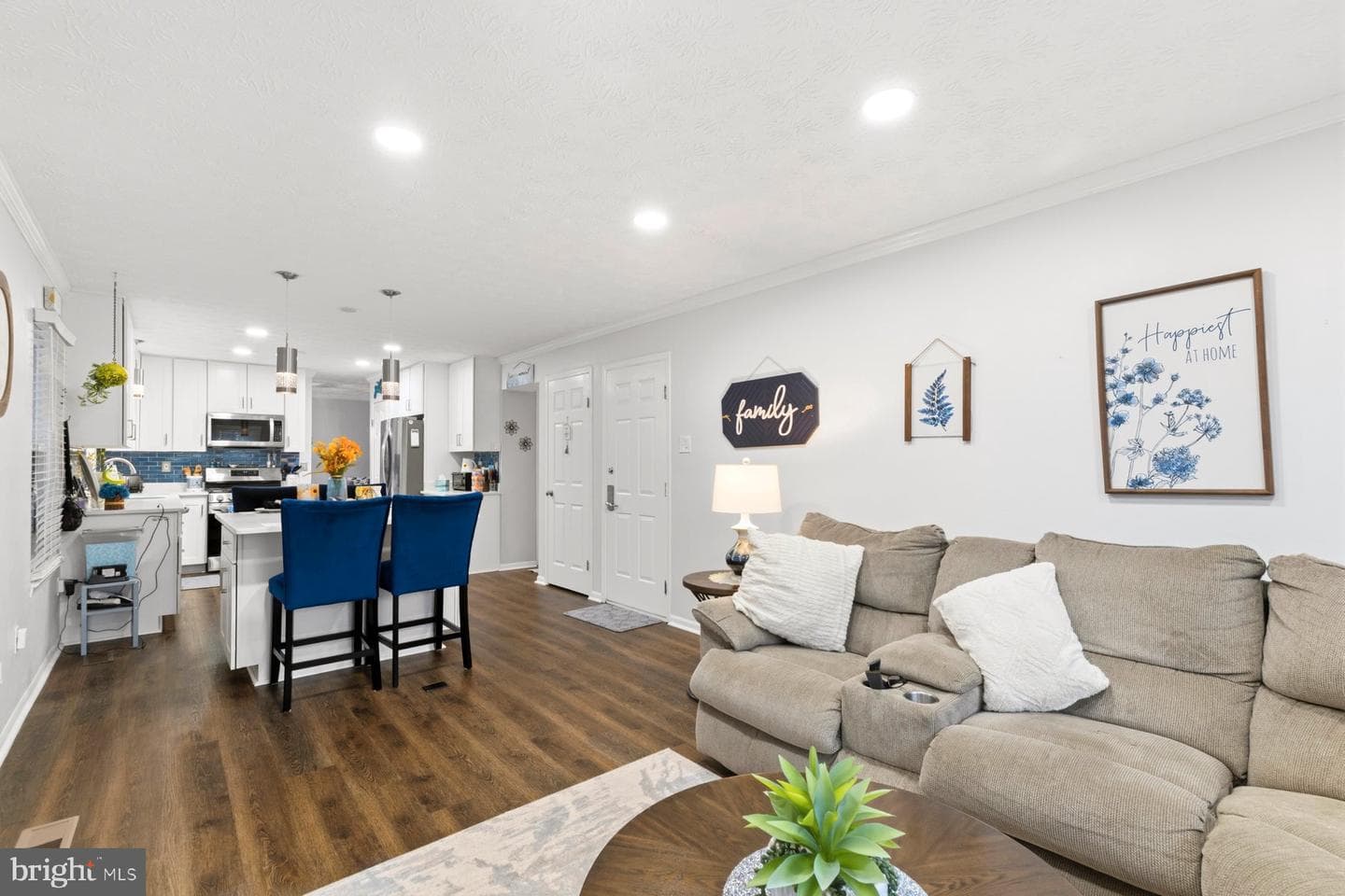9732 Britinay Lane photo 7