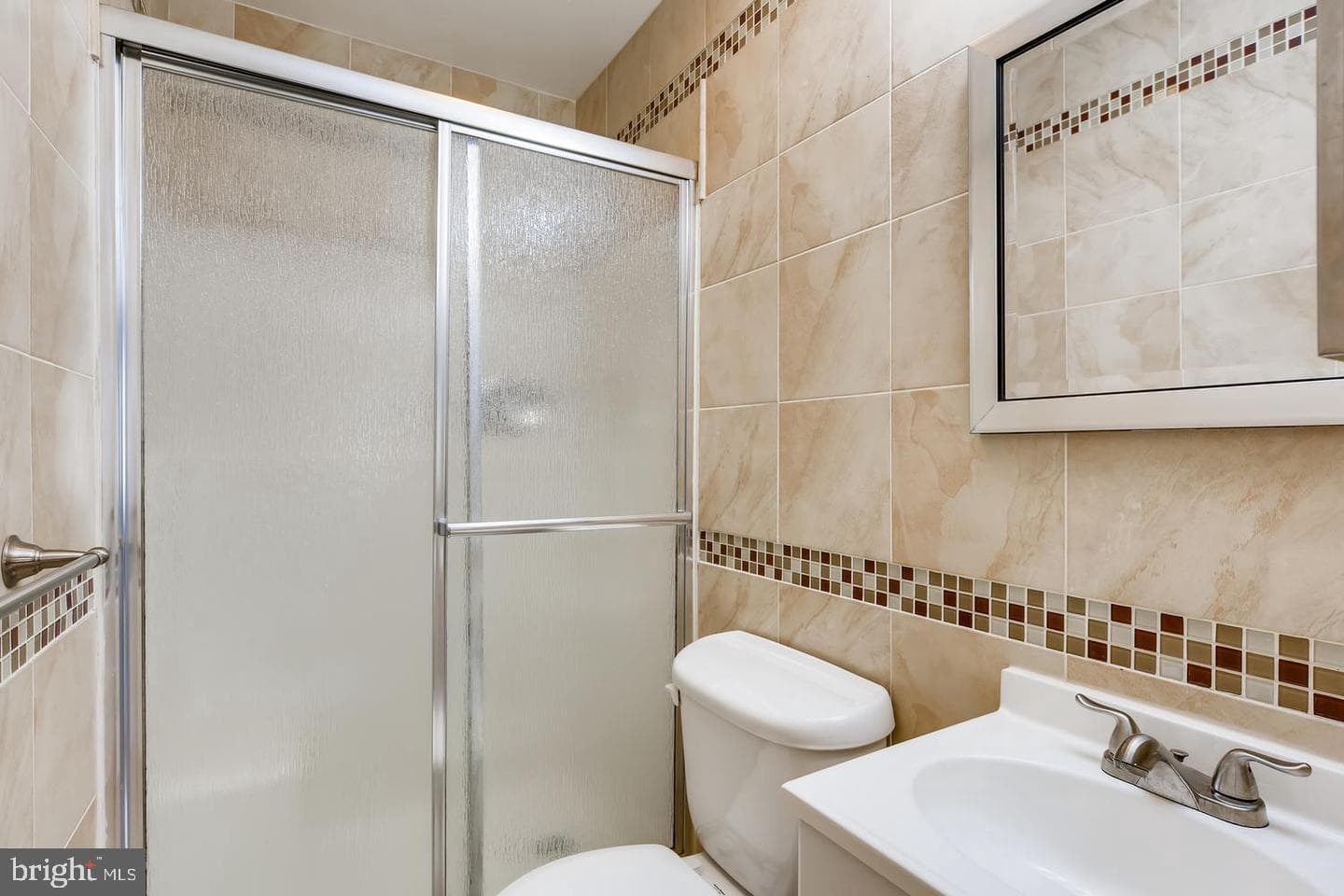 139 Bourbon Court photo 18