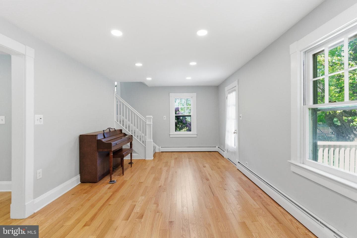 12230 Greenspring Avenue photo 5