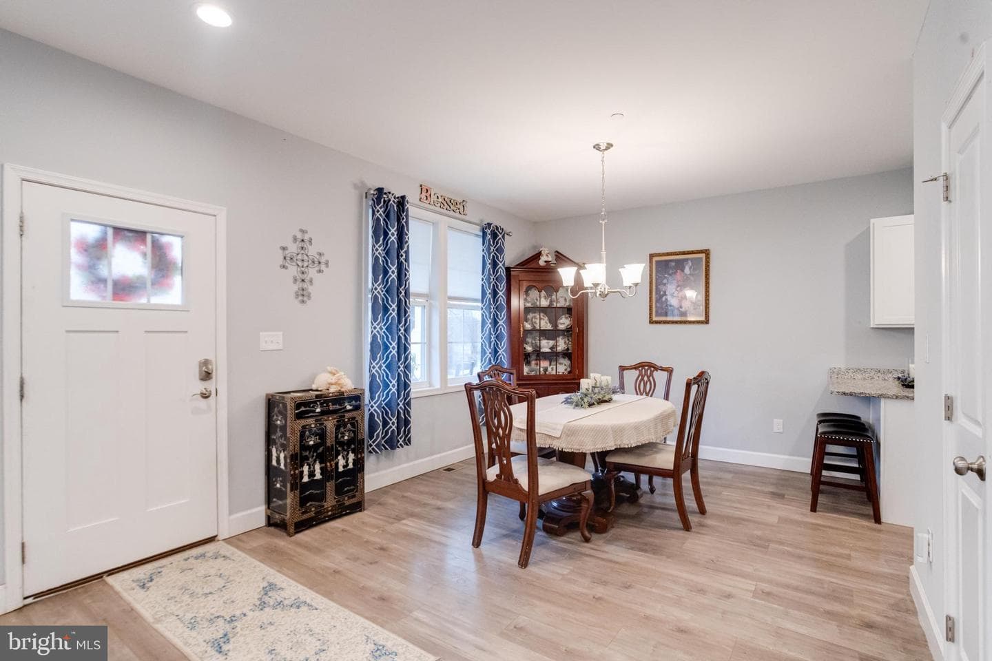 708 Hyde Park Road photo 12