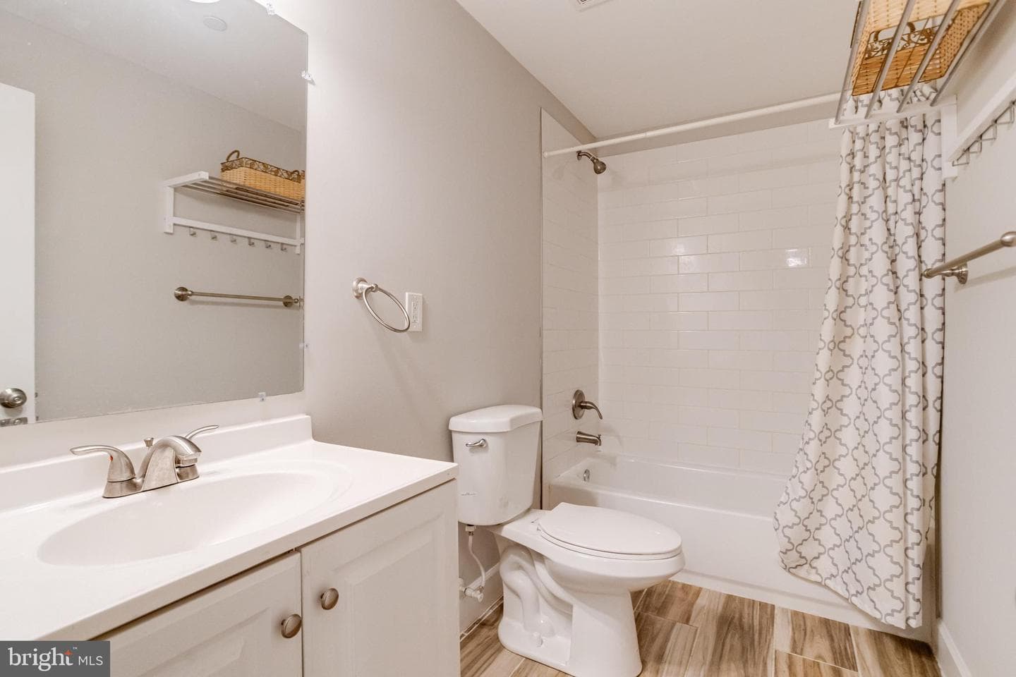 708 Hyde Park Road photo 59