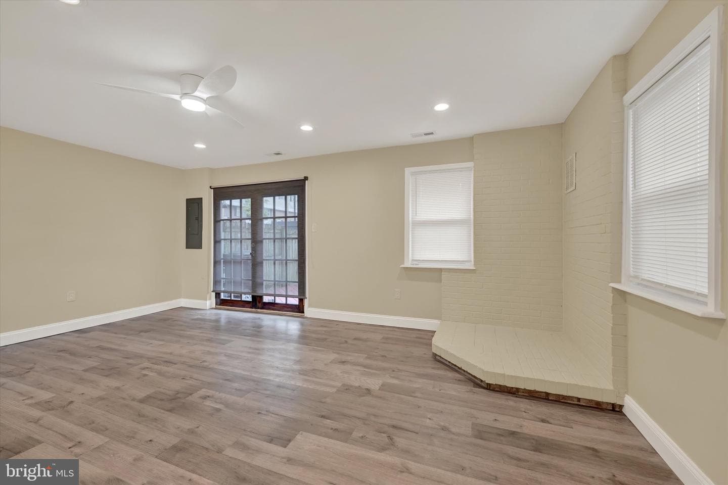 10 Sharrow Court photo 21