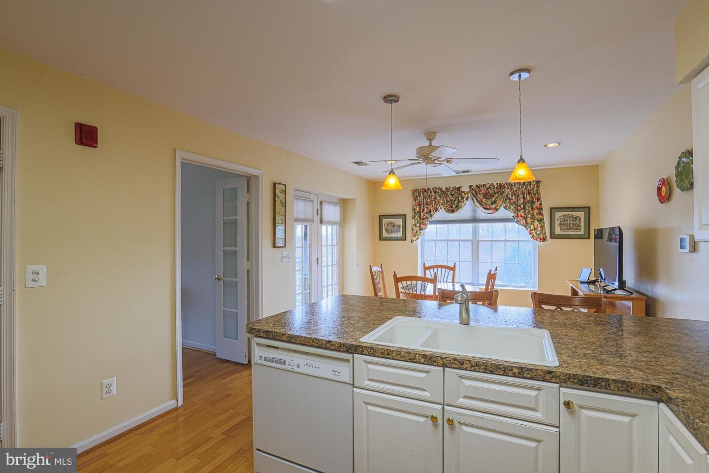600 Straffan #405 photo 15