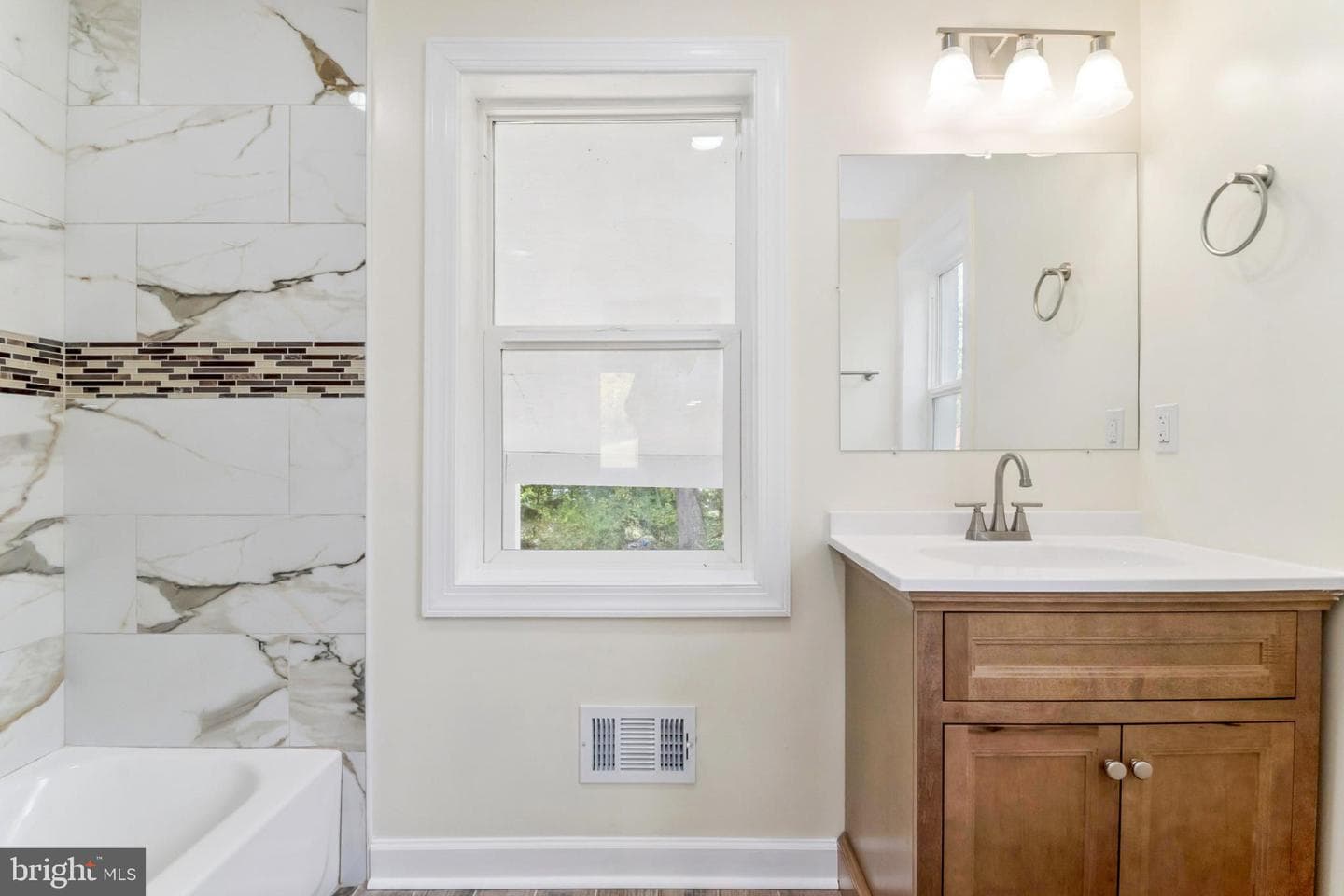 6804 Carol Road photo 11