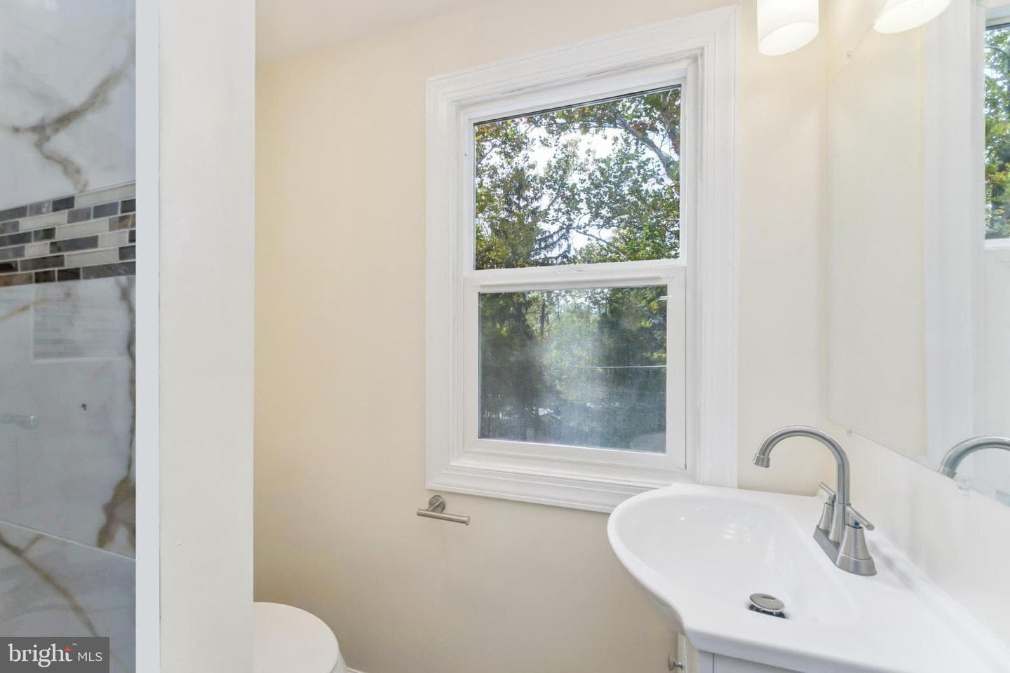 6804 Carol Road photo 13