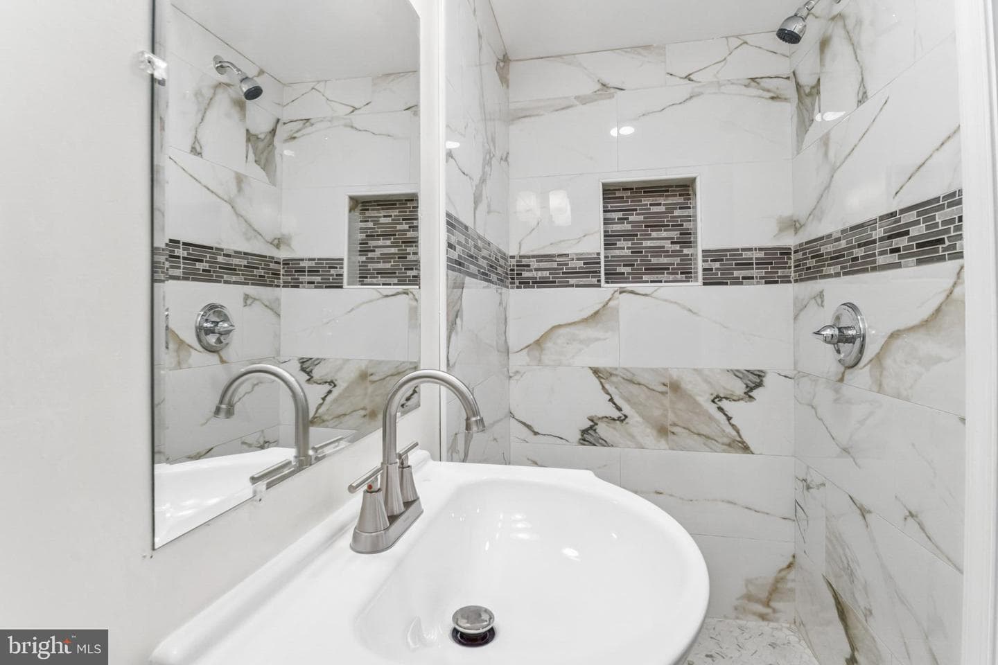 6804 Carol Road photo 14