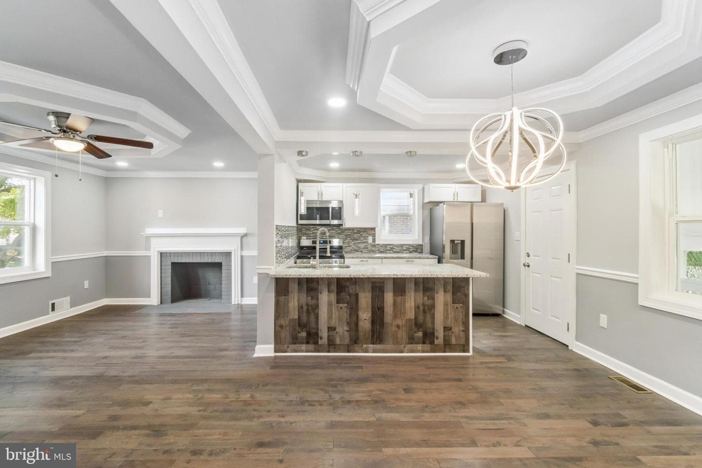 6804 Carol Road photo 4