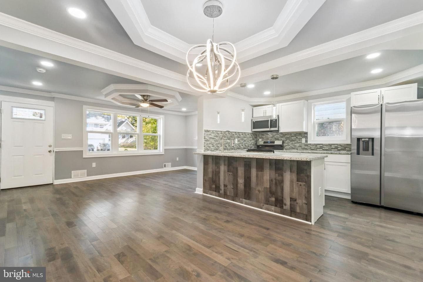 6804 Carol Road photo 5