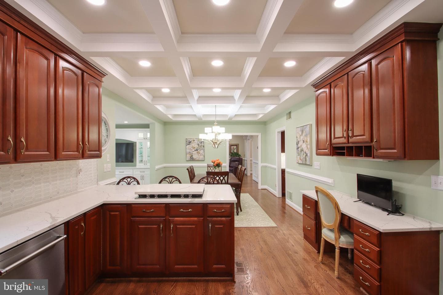 2011 Highland Ridge Drive photo 16