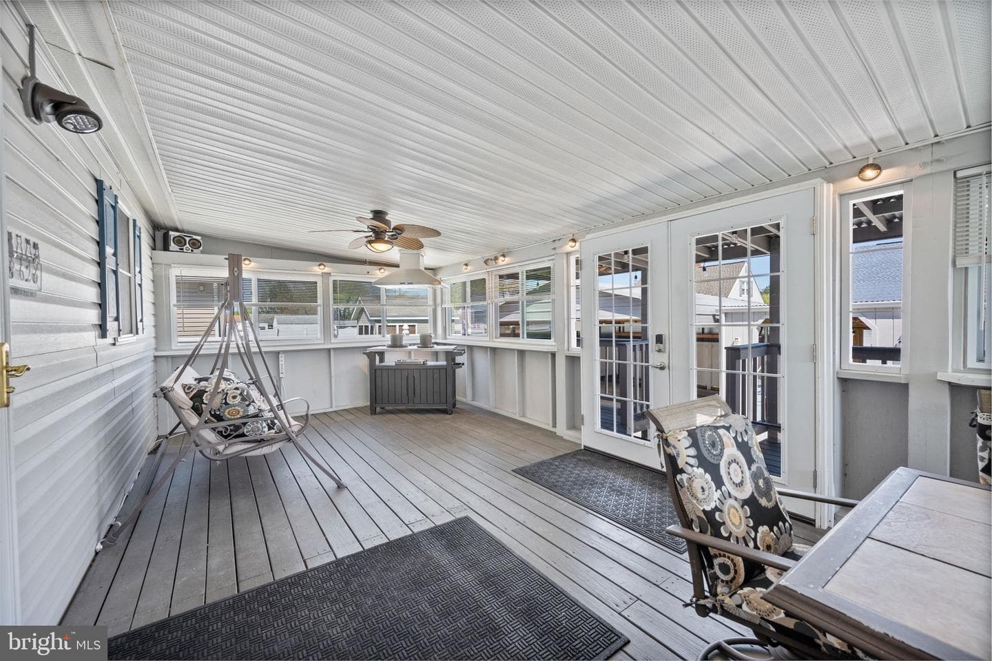 8626 Wise Avenue photo 36