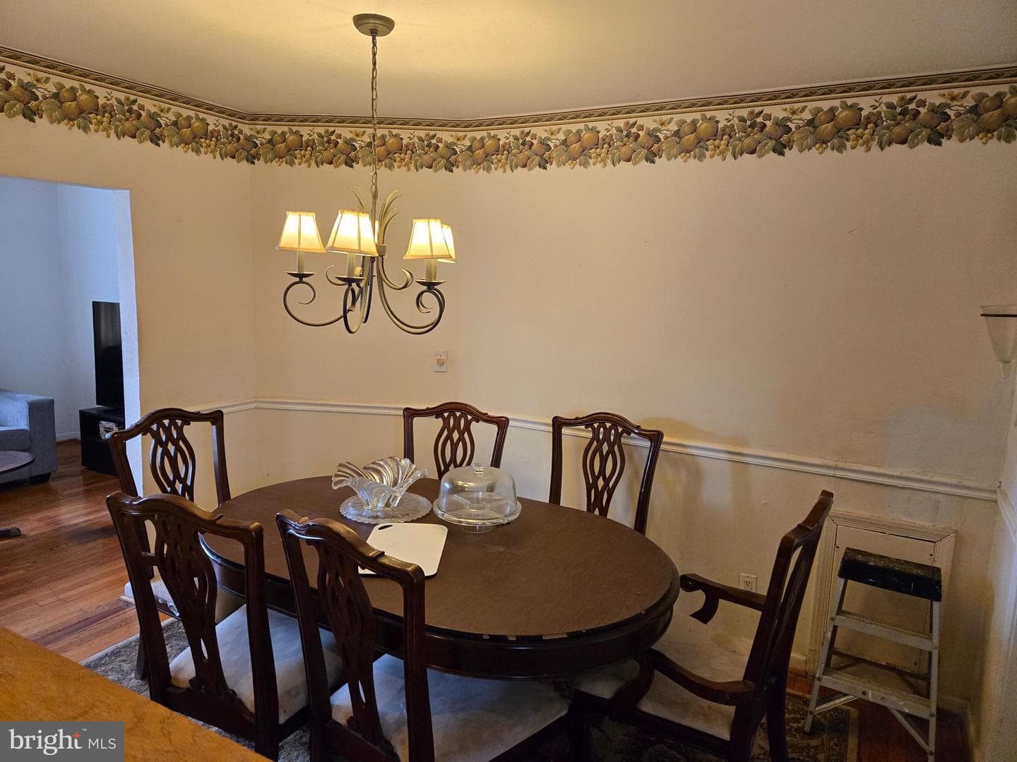 3661 Clifmar Road photo 8