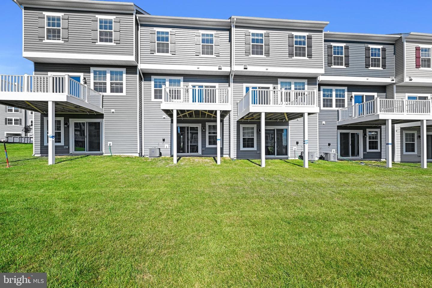 32 Merion Avenue photo 24