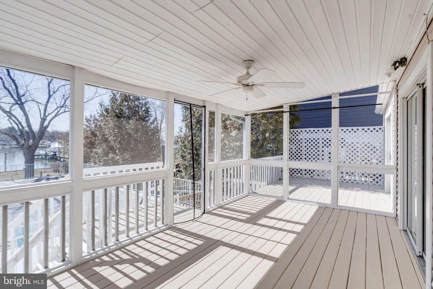 3809 Clarks Point photo 30