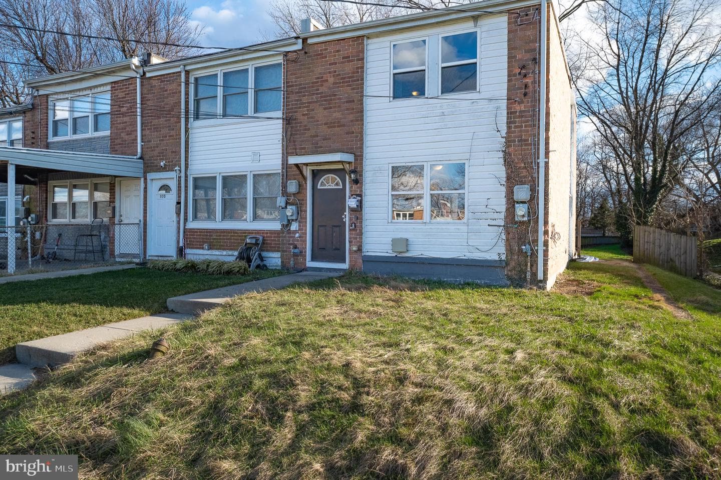 801 Seckel Court photo 2