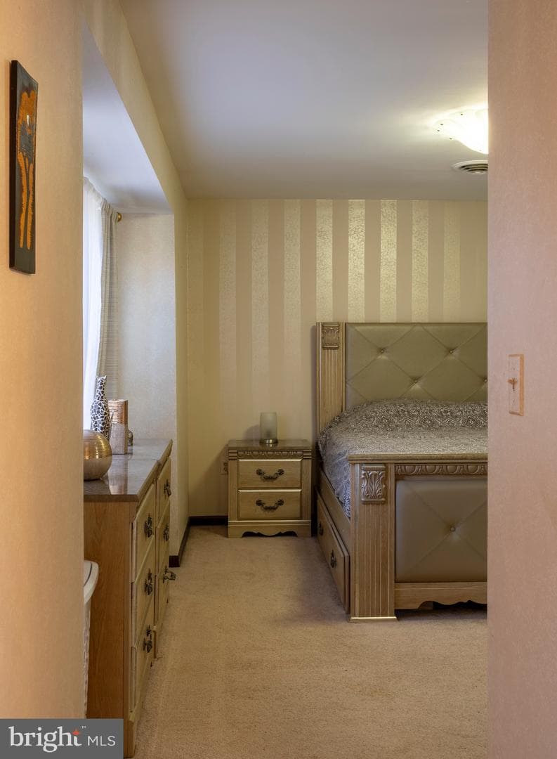 212 New Avenue photo 23