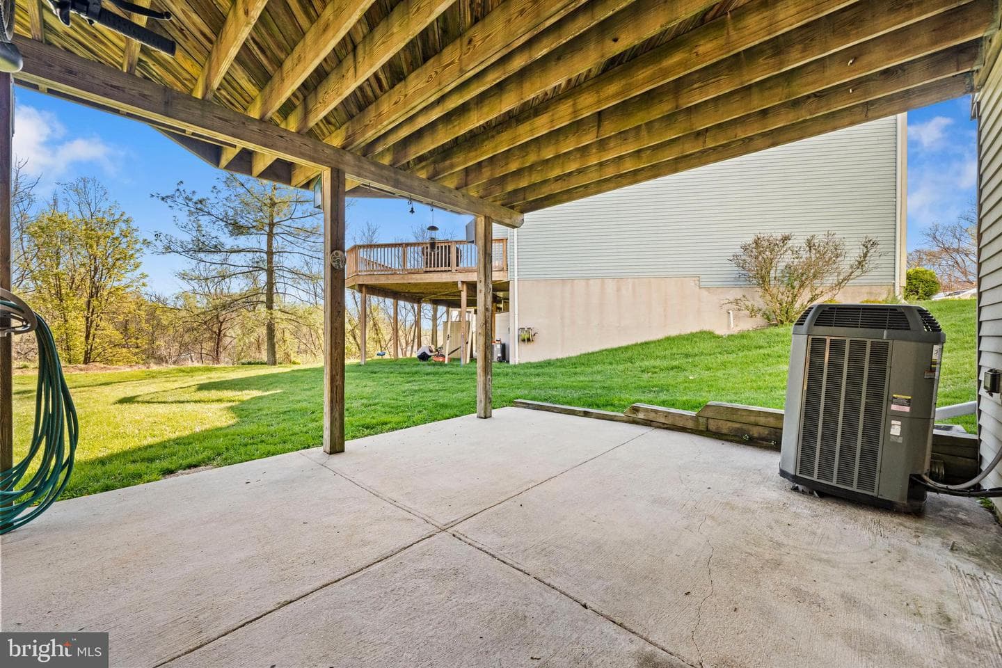 654 Marianne Lane photo 23