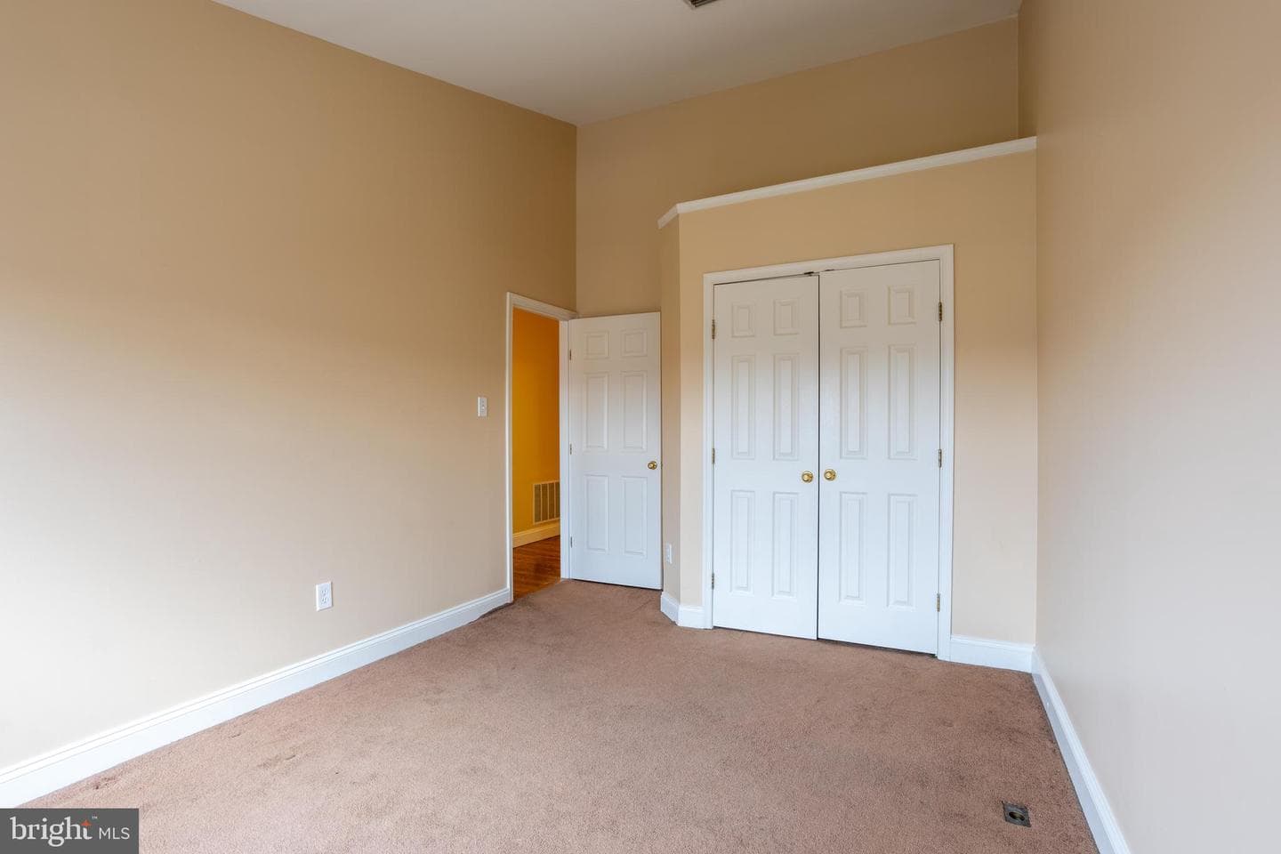 9218 Owings Choice Court photo 18