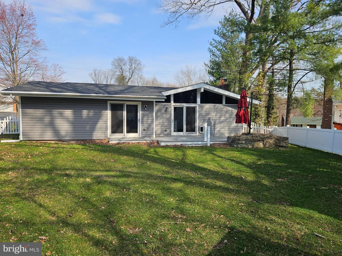 7913 Hilltop Avenue photo 31